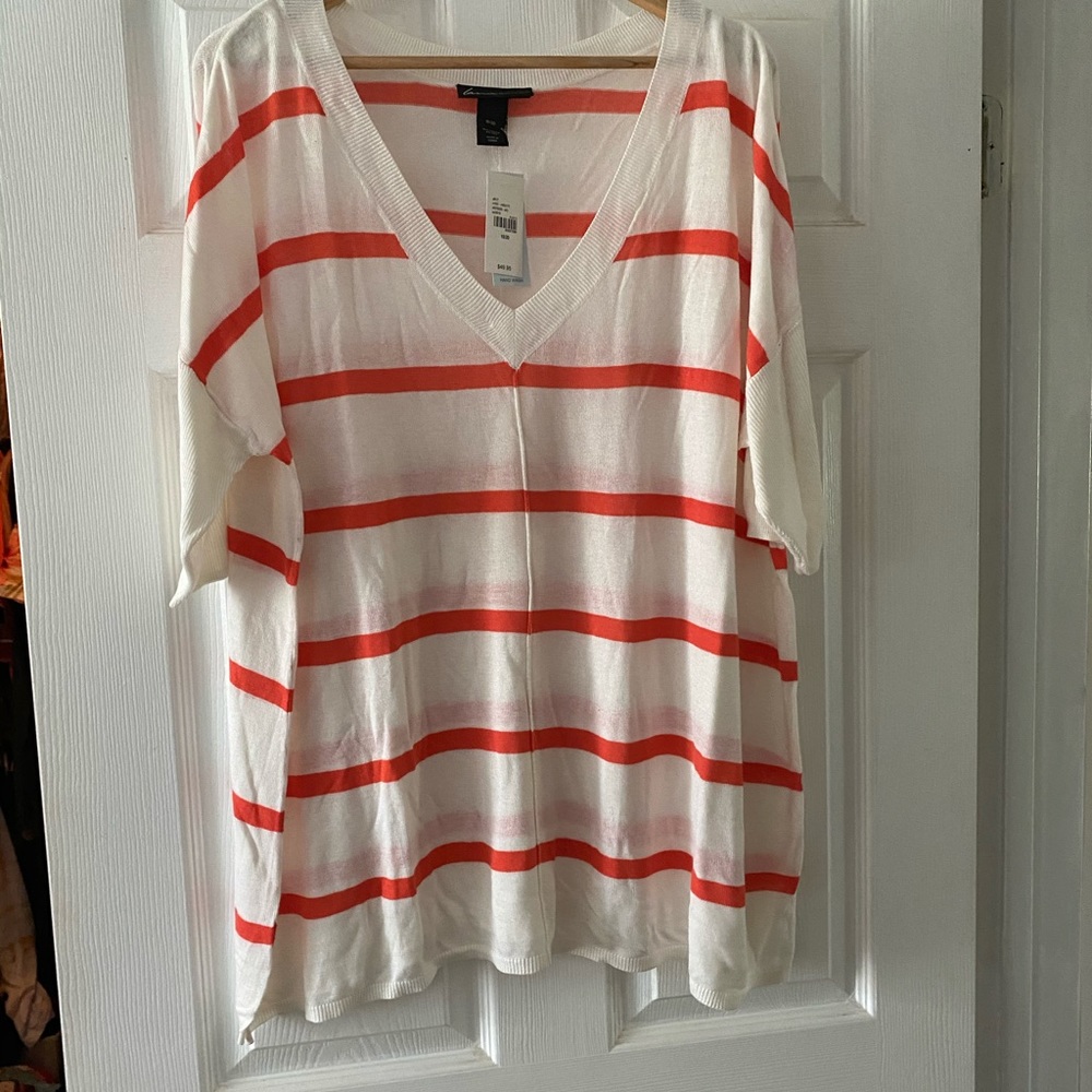 Lightweight Short Sleeve V-Neck Striped Sweater